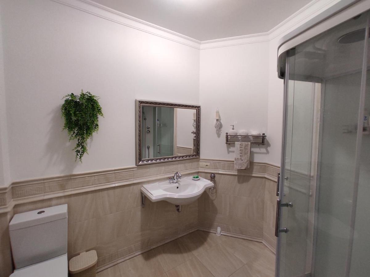 גומל Apartment in the city center מראה חיצוני תמונה